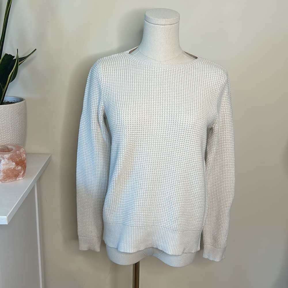 Cyrus Cream Knit Soft waffle-type sweater Small